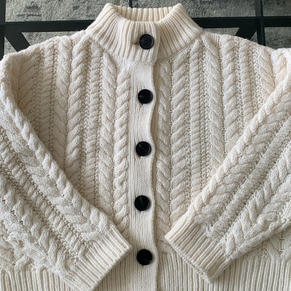 Something Navy Womens Chunky Cable Knit Button Up Cardigan Sweater White Size XS - Picture 8 of 13